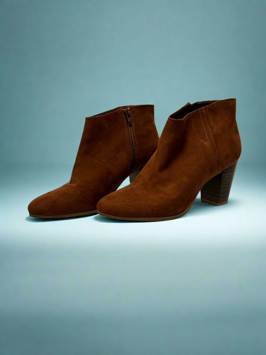 Old Navy - Brown - Heeled Suede Booties - Size 9