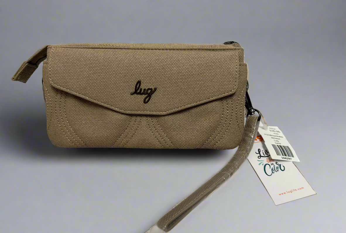 Sand Lug Wristlet