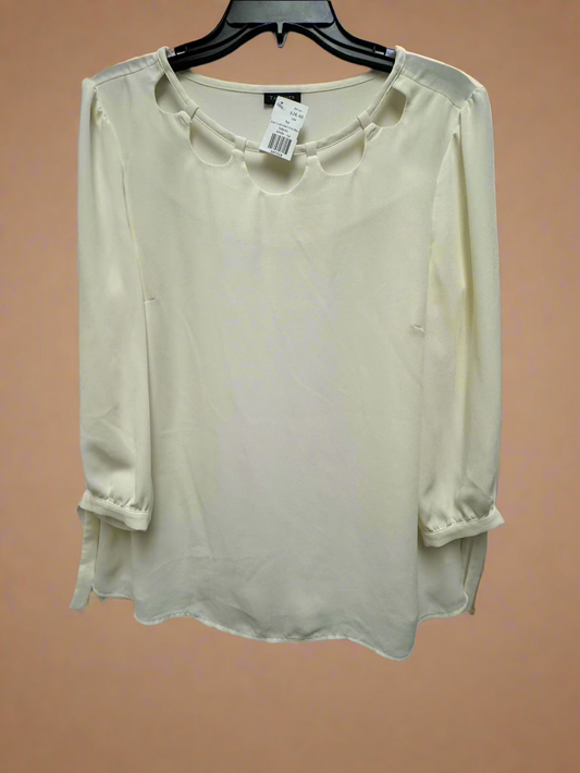 Talbots - White - 3/4S Cut Out Neckline Blouse - Size - LP